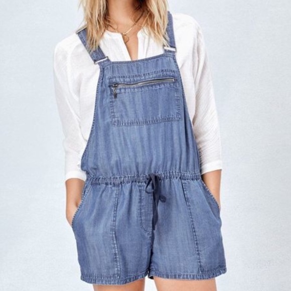 💖Lovestitch Dree tencel  shorts overalls, small, blue stonewashed - Picture 2 of 8